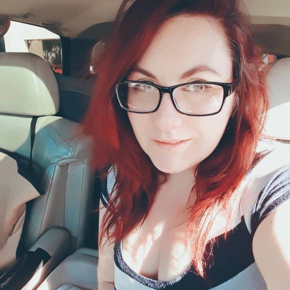 Meet your Posher, Jona - Picture 1 of 1